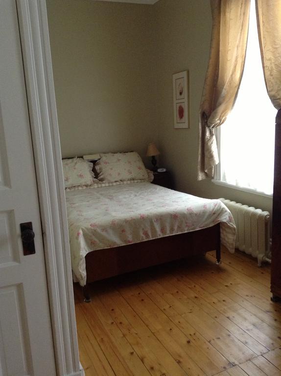 Le Gite Des Soeurs Saint-Luc-de-Vincennes 部屋 写真